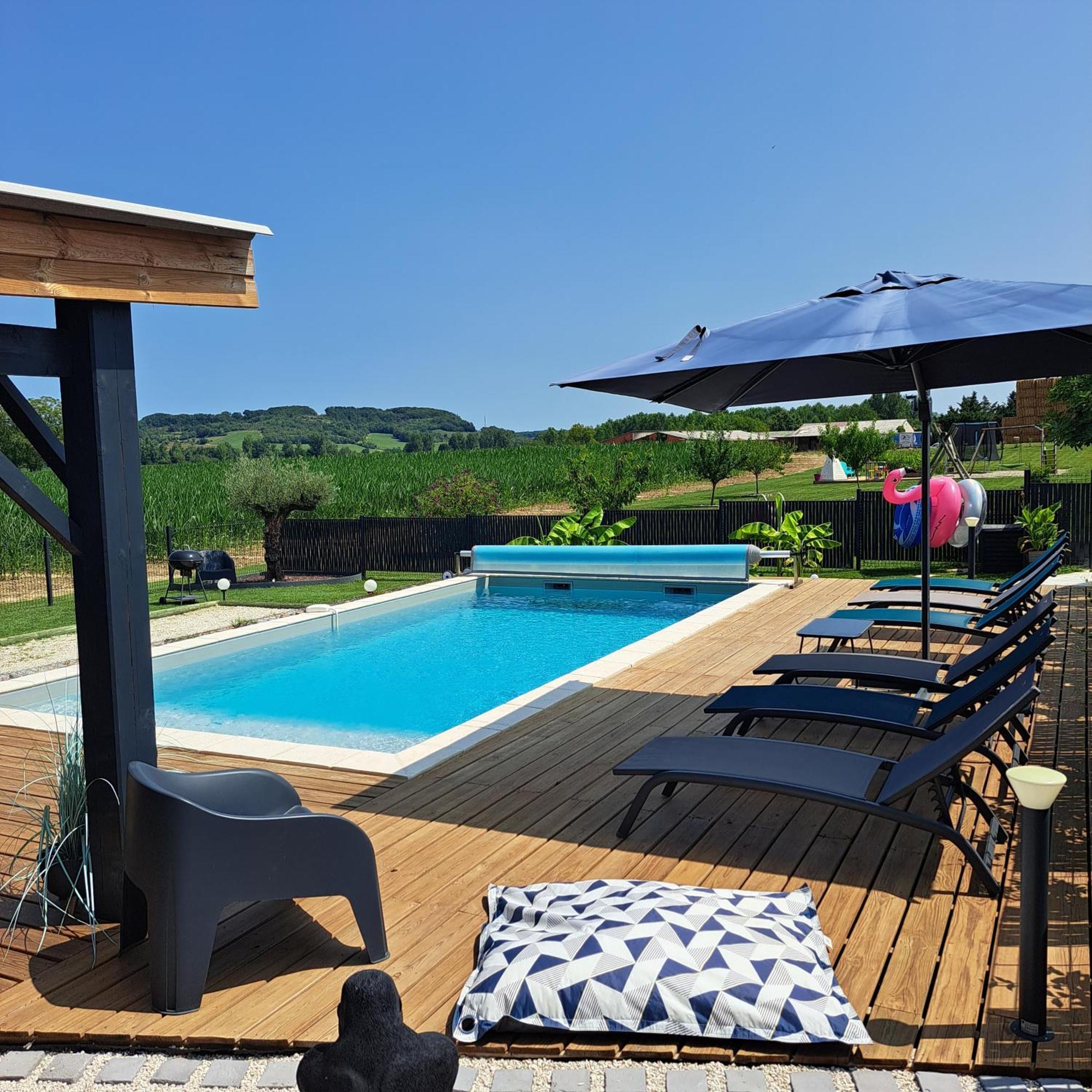 Le Domaine Vesque Villa Saint-Pierre-de-Clairac Exterior photo